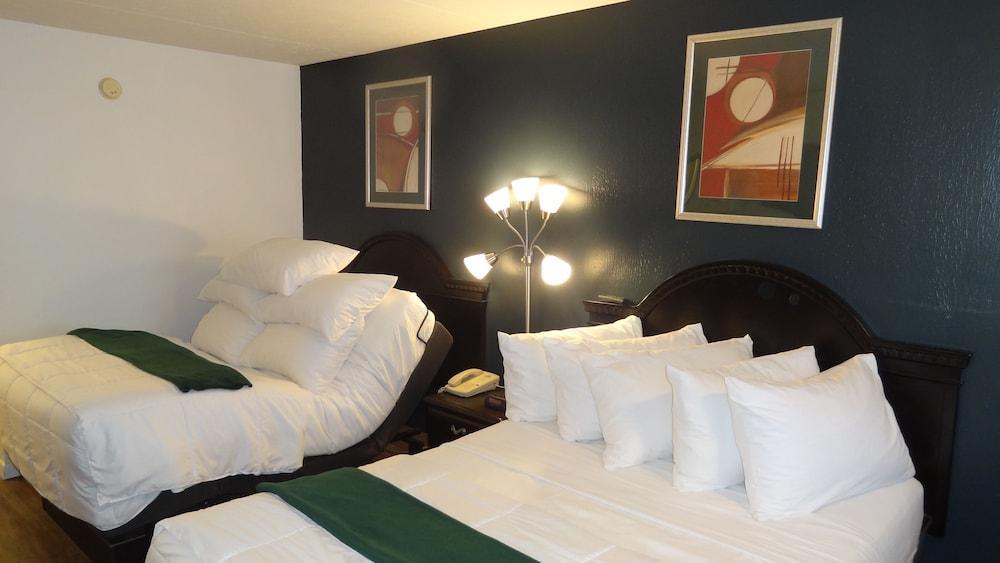 Motel Baymont By Wyndham Petoskey Extérieur photo