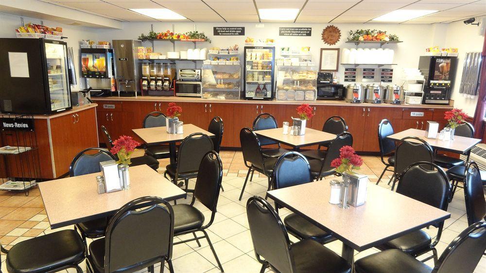 Motel Baymont By Wyndham Petoskey Extérieur photo