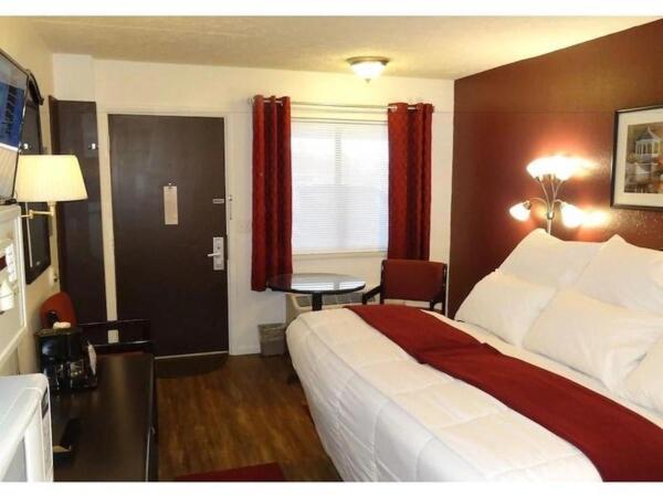 Motel Baymont By Wyndham Petoskey Extérieur photo